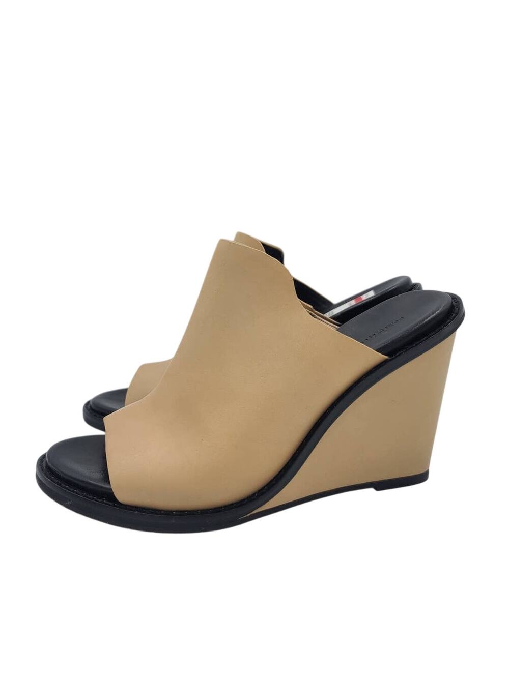 French Connection Pandra Peep-Toe Wedge Mules Almost Nude Size 7 EUC